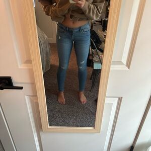 Hollister ripped skinny jeans